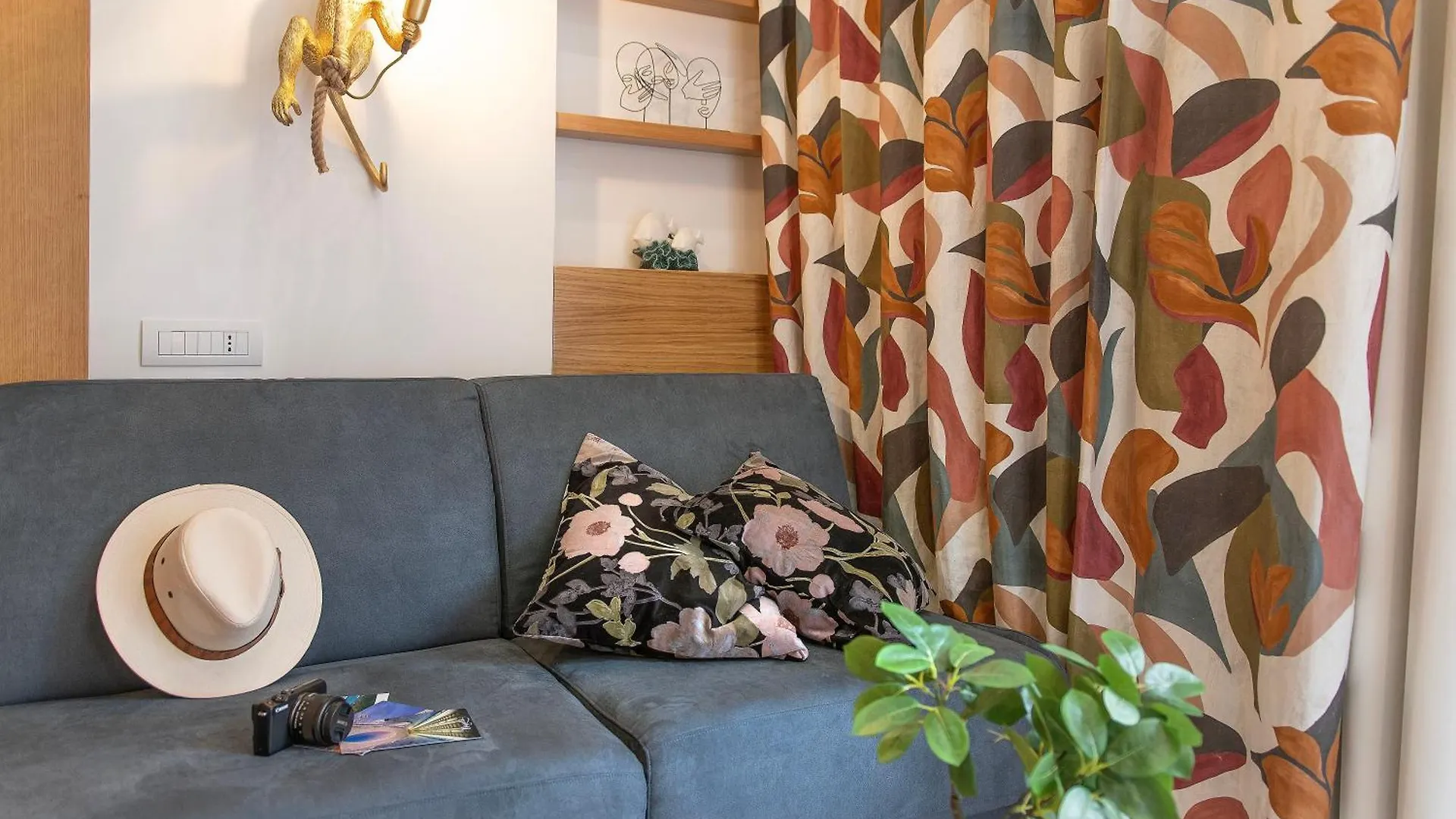Napoli Suite Station Holiday home Naples